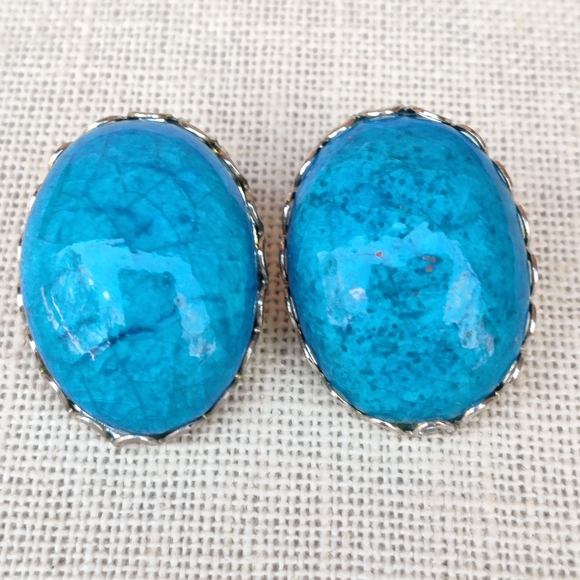 Gorgeous vintage large blue apatite stone earrings - Picture 2 of 5